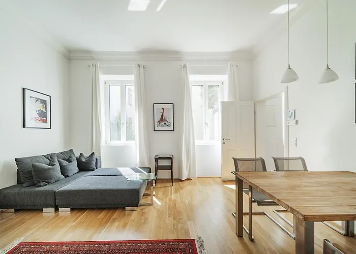 Appartement Bright And In Classy Area *