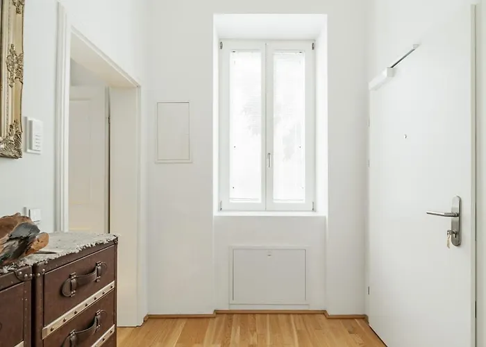 Appartement Bright And In Classy Area Wenen