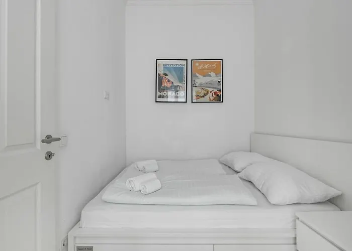 Appartement Bright And In Classy Area